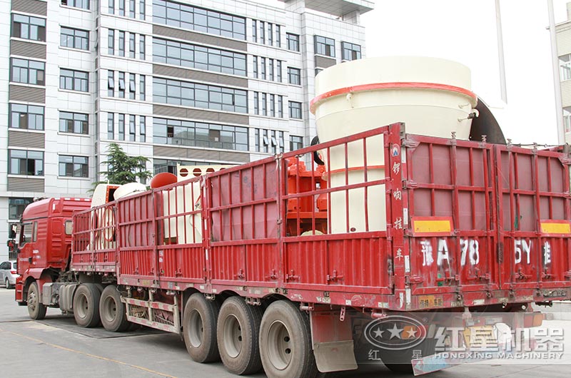 設備裝車完畢，準備發貨