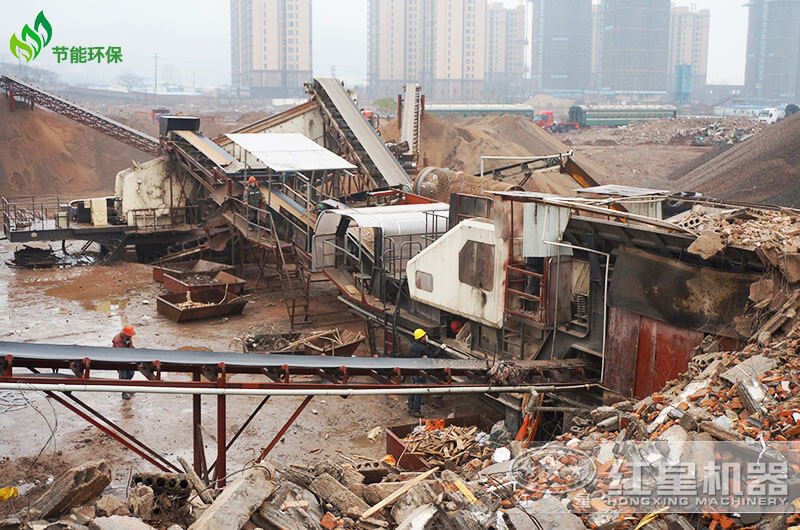 移動破碎機處理建筑垃圾，湖南客戶現場